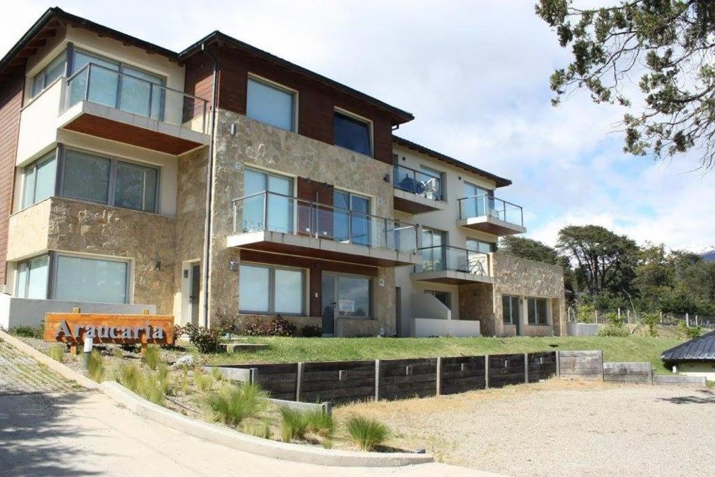 Apartamento Araucaria Edificio Quinta Luna Apartment San Carlos de Bariloche Exterior photo